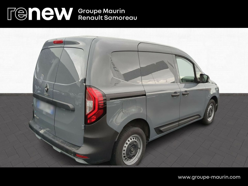 RENAULT Kangoo Van d’occasion à vendre à FONTAINEBLEAU chez DPL - GARAGE DU CENTRE (Photo 3)