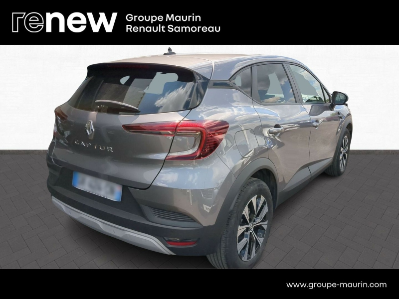 RENAULT Captur d’occasion à vendre à FONTAINEBLEAU chez DPL - GARAGE DU CENTRE (Photo 3)