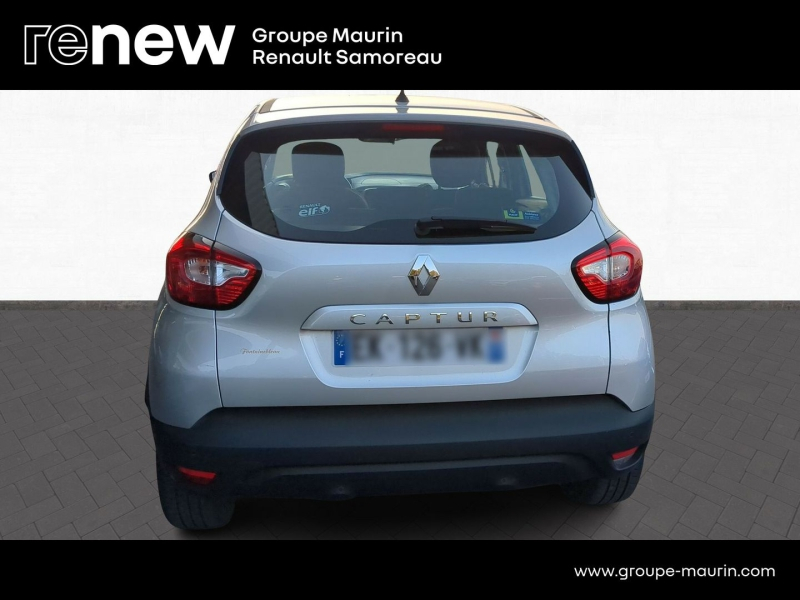 RENAULT Captur d’occasion à vendre à FONTAINEBLEAU chez DPL - GARAGE DU CENTRE (Photo 5)