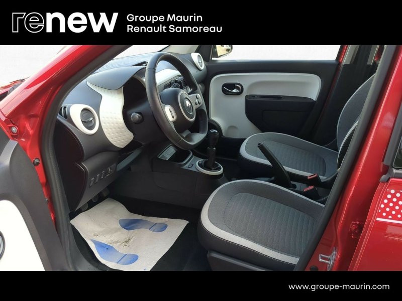 RENAULT Twingo d’occasion à vendre à FONTAINEBLEAU chez DPL - GARAGE DU CENTRE (Photo 15)