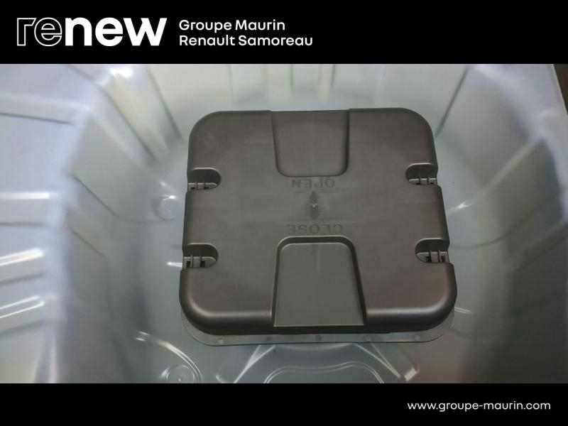 RENAULT Clio d’occasion à vendre à SAMOREAU chez DPL - GARAGE DU CENTRE (Photo 10)