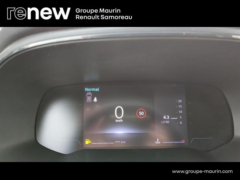 RENAULT Clio d’occasion à vendre à SAMOREAU chez DPL - GARAGE DU CENTRE (Photo 9)