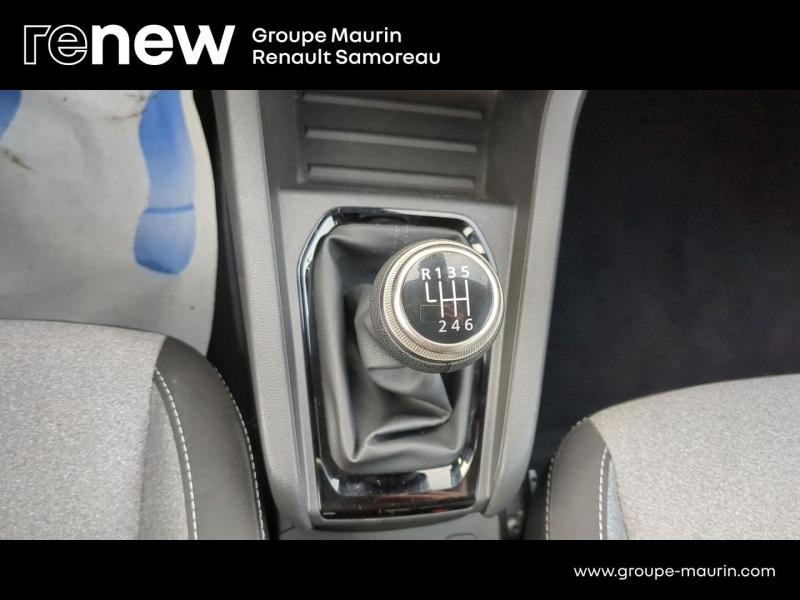 RENAULT Clio d’occasion à vendre à SAMOREAU chez DPL - GARAGE DU CENTRE (Photo 12)