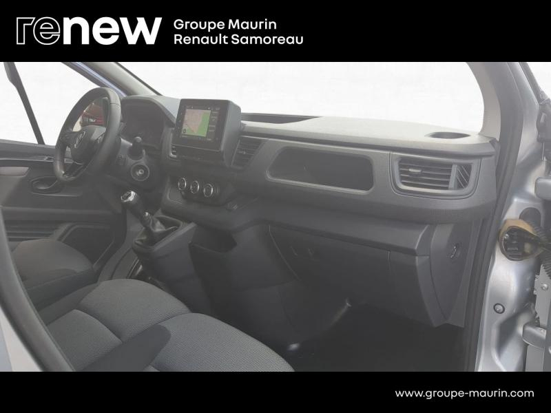RENAULT Trafic Combi d’occasion à vendre à SAMOREAU chez DPL - GARAGE DU CENTRE (Photo 14)